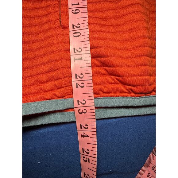 L.L. Bean Men's Red Zip-Up Sweater with Blue Trim - Picture 6 of 7